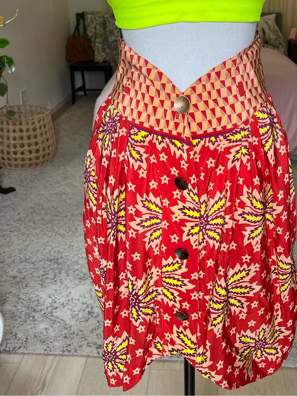 SUNO Sustainable Luxury Women's Skirt Size 4 / Small Red Button Pockets Unique - Picture 15 of 16